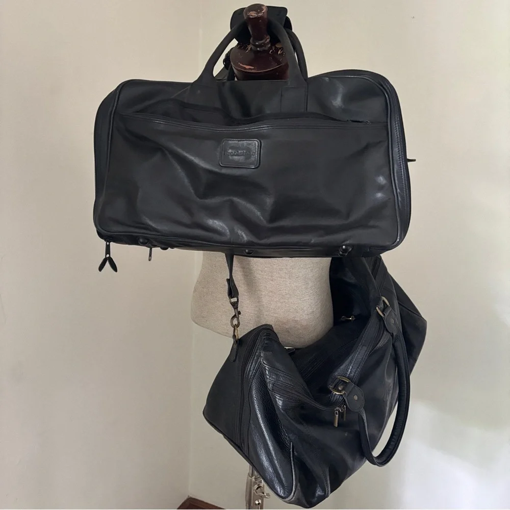 Brookstone Black Genuine Soft Leather‎ Carryon Weekender Roomy Briefcase